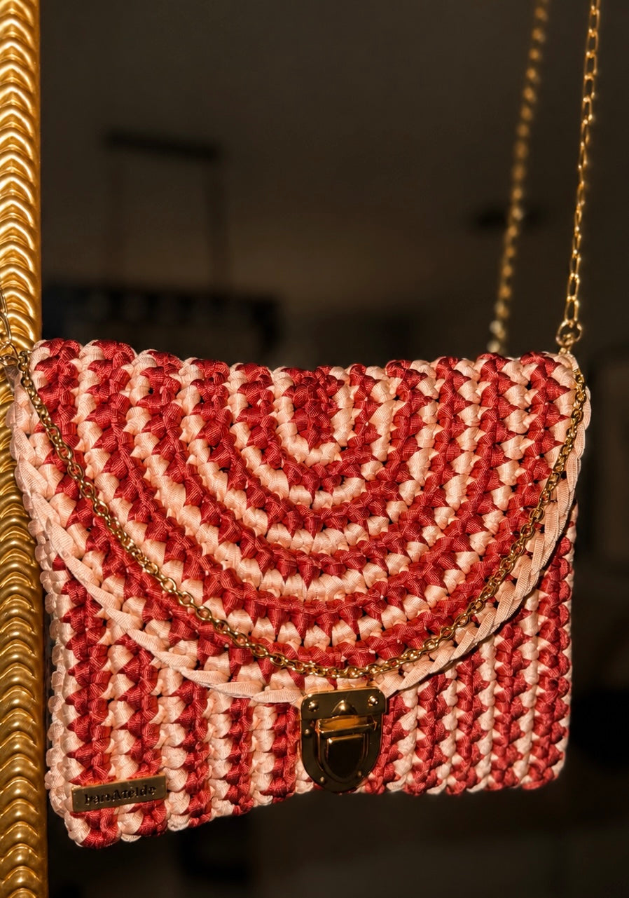 Yessica clutch
