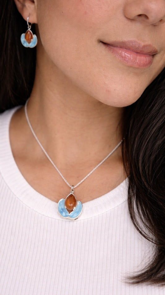 ✨Genesis Larimbar necklace✨