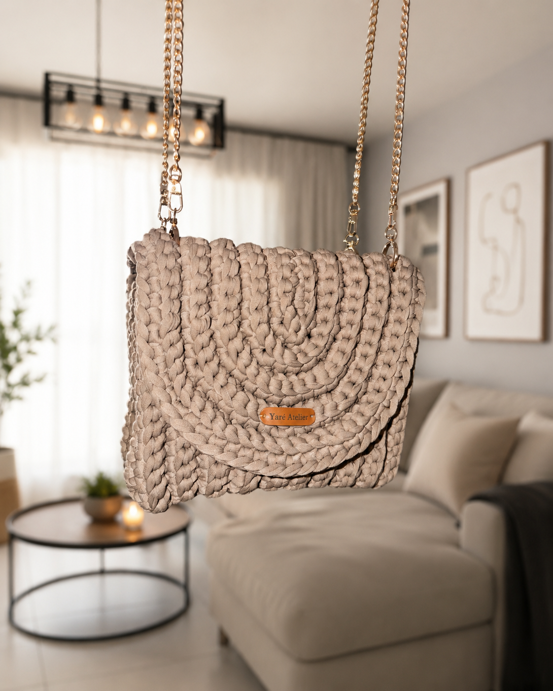 Yessica clutch