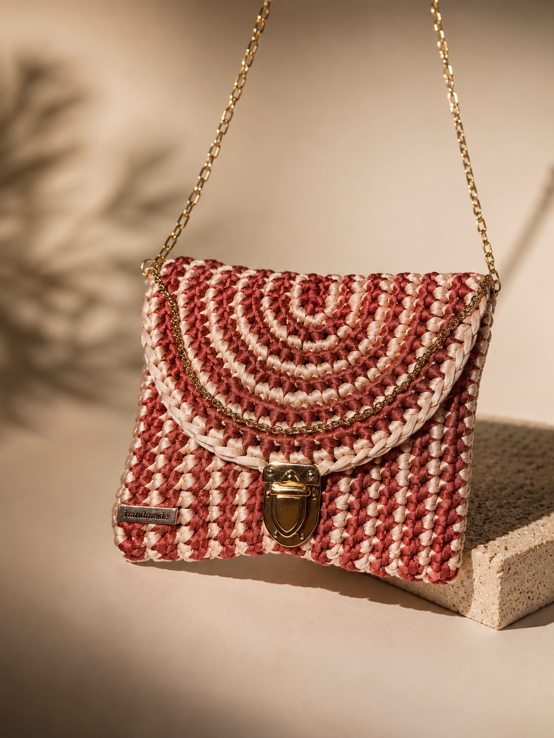 Yessica clutch