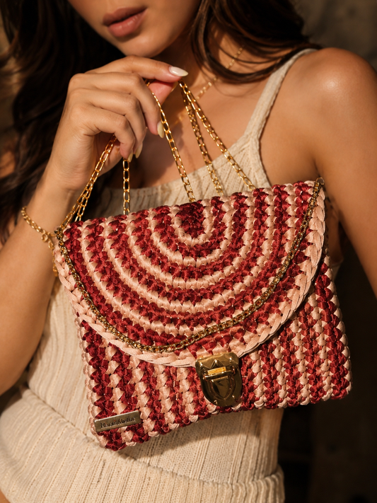 Yessica clutch